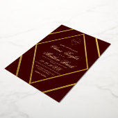 Modern Diamond Burgundy Gold Wedding Folie Uitnodiging (Gedraaid)