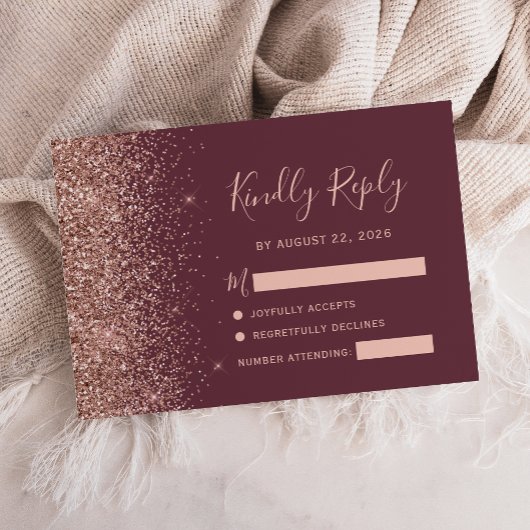 Modern donker bordeaux Roos gouden glitter rand RSVP Kaartje