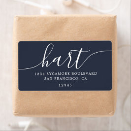 Modern donkerblauw script familie retouradres etiket