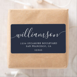 Modern donkerblauw script familie retouradres etiket