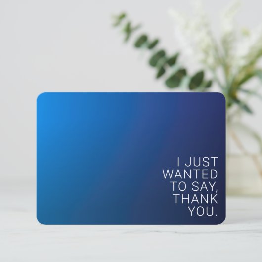 Modern donkerblauw verloop & minimale bewerkbare t bedankkaart (Staand voorkant)