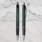 Modern Donkergroen Chic Gold Script Monogram Pen