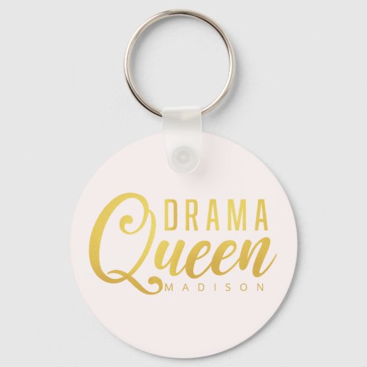 Modern Drama Queen Naam Roze Tekst Button Sleutelhanger (Voorkant)