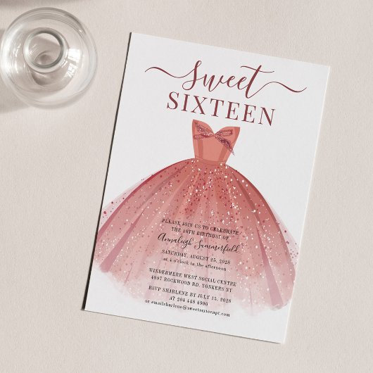 Modern Dress Sweet 16 Script Verjaardag Kaart