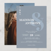 Modern Dusty Blue Ampersand Script Photo Wedding Kaart (Voorkant / Achterkant)