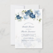 Modern Dusty Blue Floral Greenery Vrijgezellenfees Kaart (Voorkant)