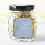 Modern Dusty Blue Silver Glitter Edge Wedding Vierkante Sticker<br><div class="desc">Deze elegante moderne bruiloft sticker heeft een faux silver glitter design aan de linkerkant. Pas eenvoudig de witte tekst aan op een stoffige blauwe achtergrond,  met de namen van de bruid en bruidegom in handschrift kalligrafie over een groot ampersand.</div>
