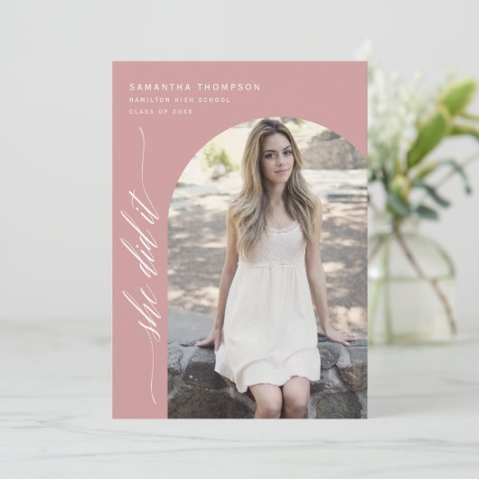 Modern Dusty Pink deed het Afstuderen Foto Kaart (Staand voorkant)