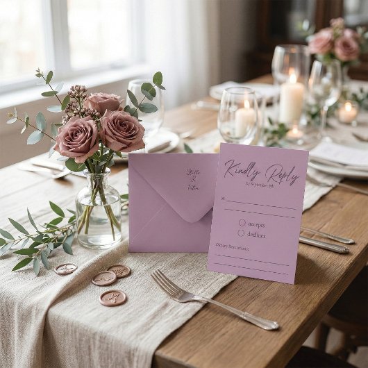Modern Dusty Rose Script Kindly Reply Wedding RSVP Kaartje