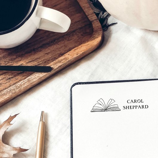 Modern & eenvoudig aangepaste naam boek  zelfinktende stempel