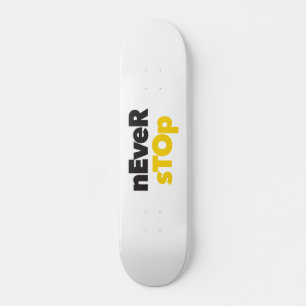 Modern, eenvoudig, bold typographic design Never S Persoonlijk Skateboard