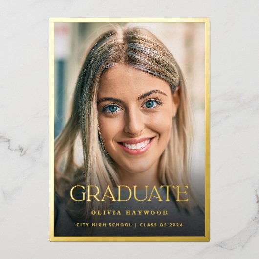 Modern Eenvoudig Elegant Afstuderen Aankondiging (Voorkant)