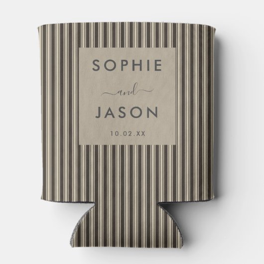 Modern Eenvoudig Elegant Bruiloft Script Gestreept Blikjeskoeler (Achterkant)