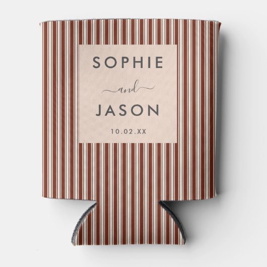 Modern Eenvoudig Elegant Bruiloft Script Gestreept Blikjeskoeler (Voorkant)