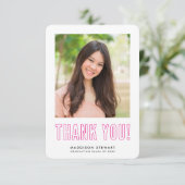 modern eenvoudig foto AFSTUDEERDER DANK U heet roz Bedankkaart (Staand voorkant)