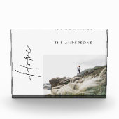 modern, eenvoudig, minimaal, foto's uit een donker (Voorkant)