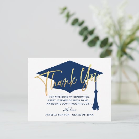 Modern eenvoudig minimalistisch Afstuderen Dank u Aankondigingskaart (Staand voorkant)
