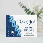 Modern eenvoudig minimalistisch Golden Afstuderen Bedankkaart (Staand voorkant)