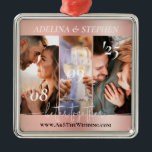 Modern eenvoudig script 3 fotowebsite Instagram Metalen Ornament<br><div class="desc">Modern, eenvoudig en elegant kerstornament met drie foto's, met een lay-out in galeriestijl en een scriptkalligrafie - "beter samen" (zodat u uw eigen offerte en trouwkleuren kunt personaliseren), op een rozen gouden achtergrond. Je familie en vrienden zullen het geweldig vinden. ★ Personaliseer gemakkelijk het ontwerp met uw details! ★ Controleer...</div>