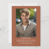 Modern Eenvoudig Terracotta Bruin Foto Afstuderen Aankondiging (Voorkant)