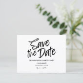 Modern eenvoudig typografisch zwart en wit save the date (Staand voorkant)