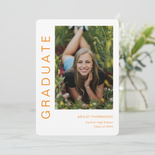 Modern eenvoudig verticaal foto-Afstuderen Kaart (Staand voorkant)