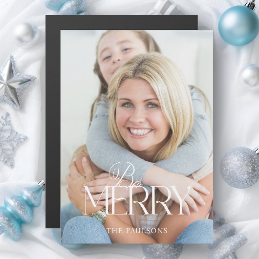 Modern Eenvoudige Be Merry Typografie 1 Foto