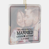 Modern Eerste Kerstmis Getrouwd Vervaagd Foto Keramisch Ornament (Rechts)