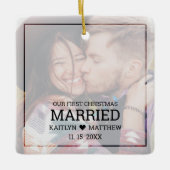 Modern Eerste Kerstmis Getrouwd Vervaagd Foto Keramisch Ornament (Voorkant)