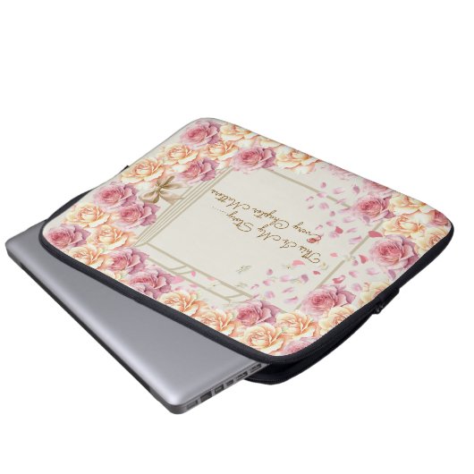 Modern Electronics Organizer Bag – Unique Design Laptop Sleeve (Voorkant onderkant)