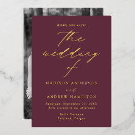 Modern Elegance Wine and Gold Photo Wedding Folie Uitnodiging