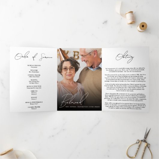 Modern Elegant 7 Photo Trifold Funeral Program Drieluik Programma (Binnen)