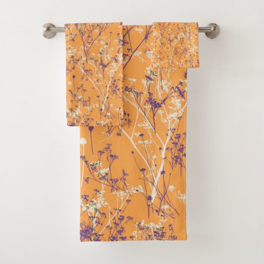Modern Elegant Abstract Wildbloemen Paars Sinaasap Bad Handdoek (Insitu)