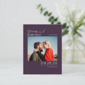 Modern Elegant Aubergine Paarse Save the Date Foto (Staand voorkant)