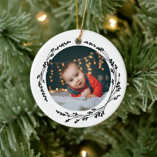 Modern Elegant Baby First Christmas Black White Keramisch Ornament (Boom)