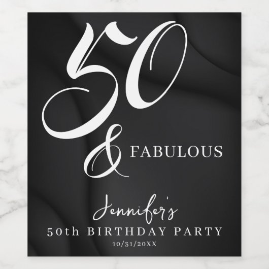 Modern Elegant Black White Fifty Fabulous Birthday Wijn Etiket (Enkel label)