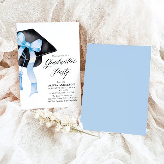 Modern Elegant Blue Bow Graduation Cap Afstuderen Kaart