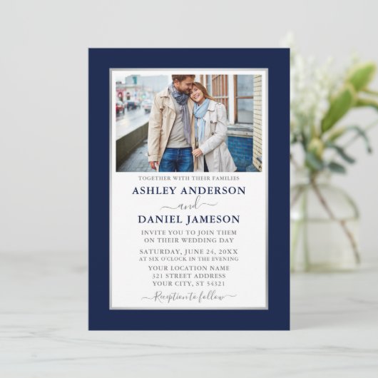 Modern Elegant Blue Striped Silver Wedding Kaart (Staand voorkant)