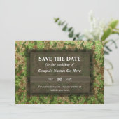 Modern Elegant Camouflage Glitter Army Verloving Save The Date (Staand voorkant)