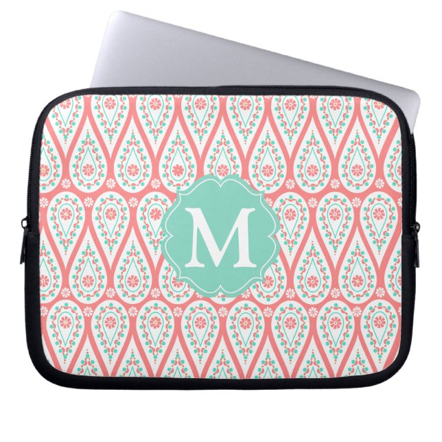 Modern Elegant Damask Coral Paisley Personalized Laptop Sleeve (Voorkant)