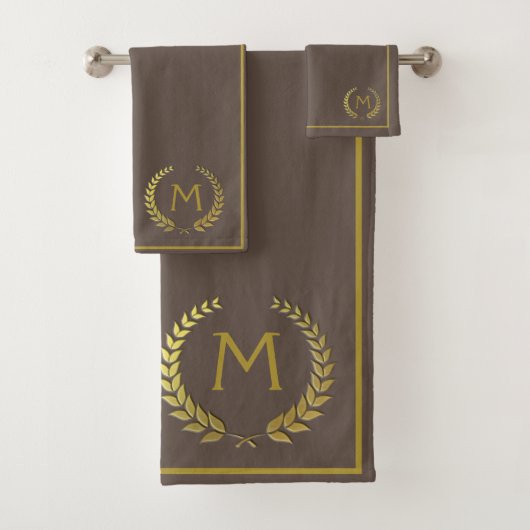 Modern Elegant Dark Brown and Gold Chic Monogramed Bad Handdoek (Insitu)