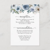 Modern Elegant Dusty Blue Floral Wedding Informatiekaartje (Voorkant)