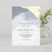 Modern Elegant Dusty Blue Waterverf Wedding Gold Folie Uitnodiging (Staand Voorkant)