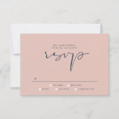 Modern Elegant Dusty Roos Navy Blue Wedding RSVP Kaartje (Voorkant)