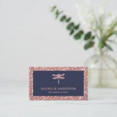 Modern Elegant Faux Roos Gouden Glitter Dragonfly Visitekaartje (Staand voorkant)