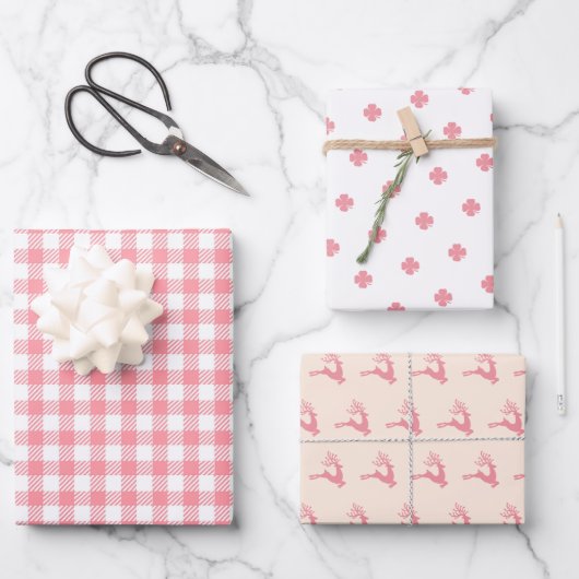 Modern Elegant Festive Pink Clover Deer Gingham Inpakpapier Vel (Voorkant)