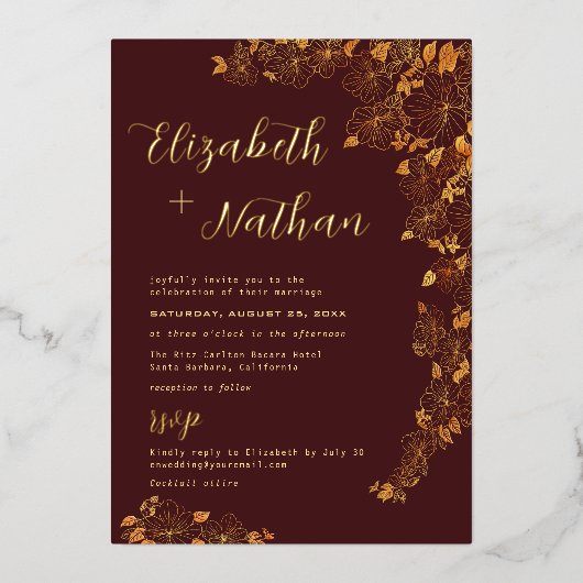 Modern Elegant Floral Burgundy & Gold Wedding Folie Uitnodiging (Voorkant)