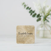 Modern Elegant Geborsteld Goud Metaal Uniek Vierka Vierkante Visitekaartje (Staand voorkant)