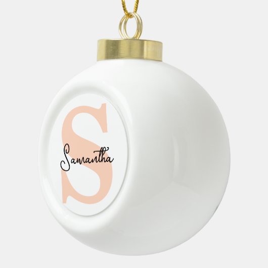 Modern Elegant Gepersonaliseerd Roze Monogram Init Keramische Bal Ornament (Rechts)