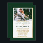 Modern Elegant Green Gold Wedding Invitation Kaart<br><div class="desc">Moderne minimalistische foto van het bos Groene en Witte bruiloft Uitnodiging. Goud Lijst. Gold Script.</div>
